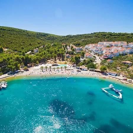 Nyaraló Sol - Private Heated Pool & 30m From The